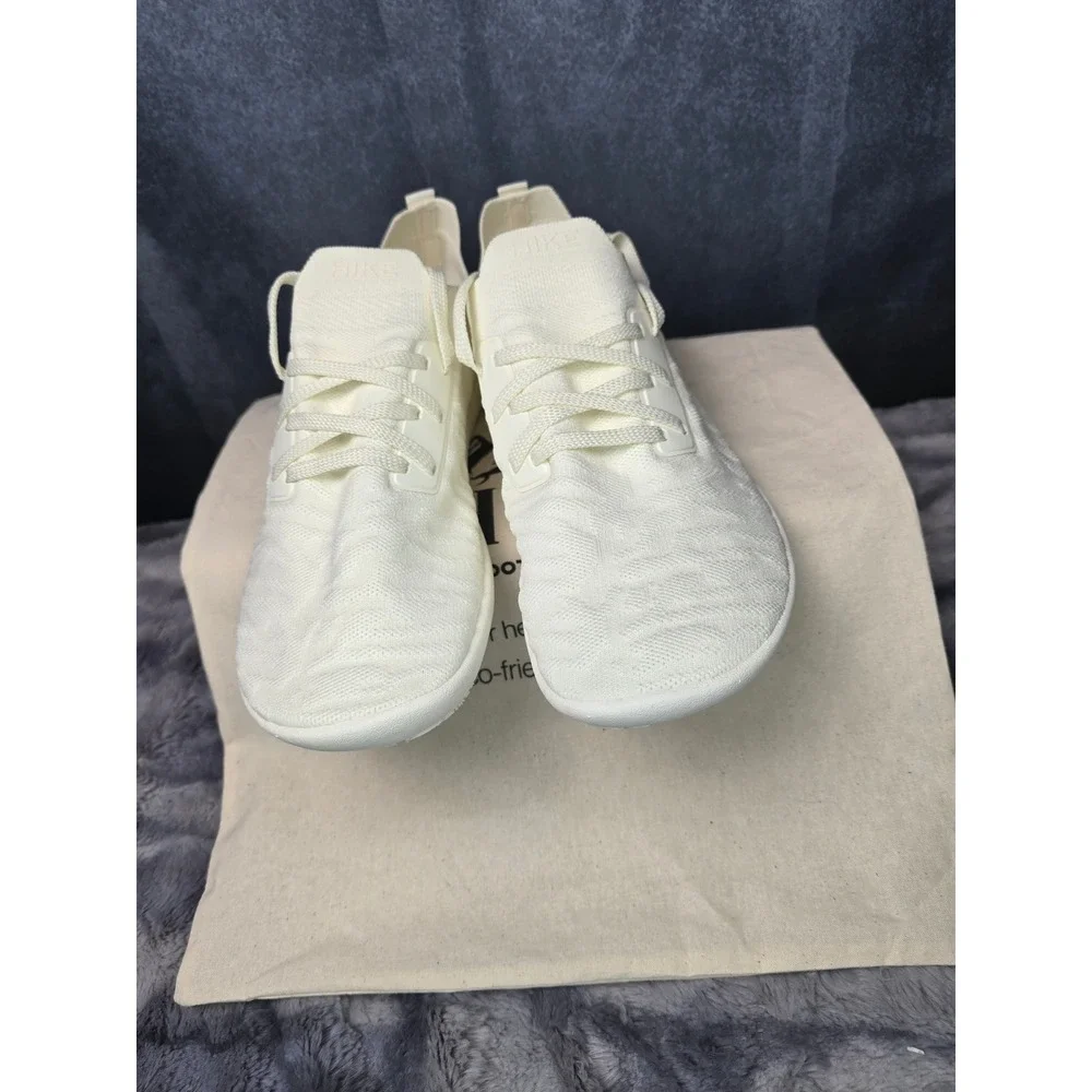 NWT Hike Footwear Comforto Max White Barefoot Neutral Sneakers‎ EU 43 WMNS SZ 12